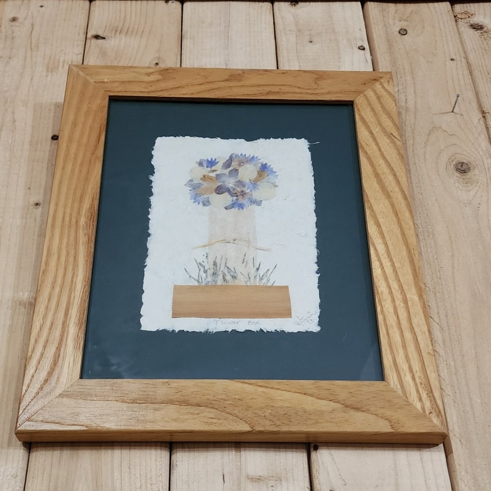Vintage 1993 Madagascar Pressed Flower Art Handmade Paper Oak Frame Flower Box